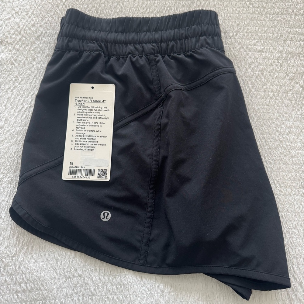 Lululemon Tracker LR 4" Short Black